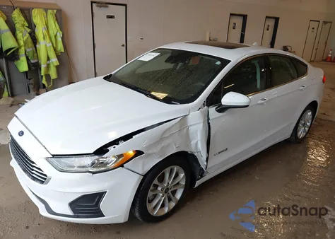 2019 Ford Fusion Hybrid Se из США, поврежденный, VIN 3FA6P0LU9KR196940